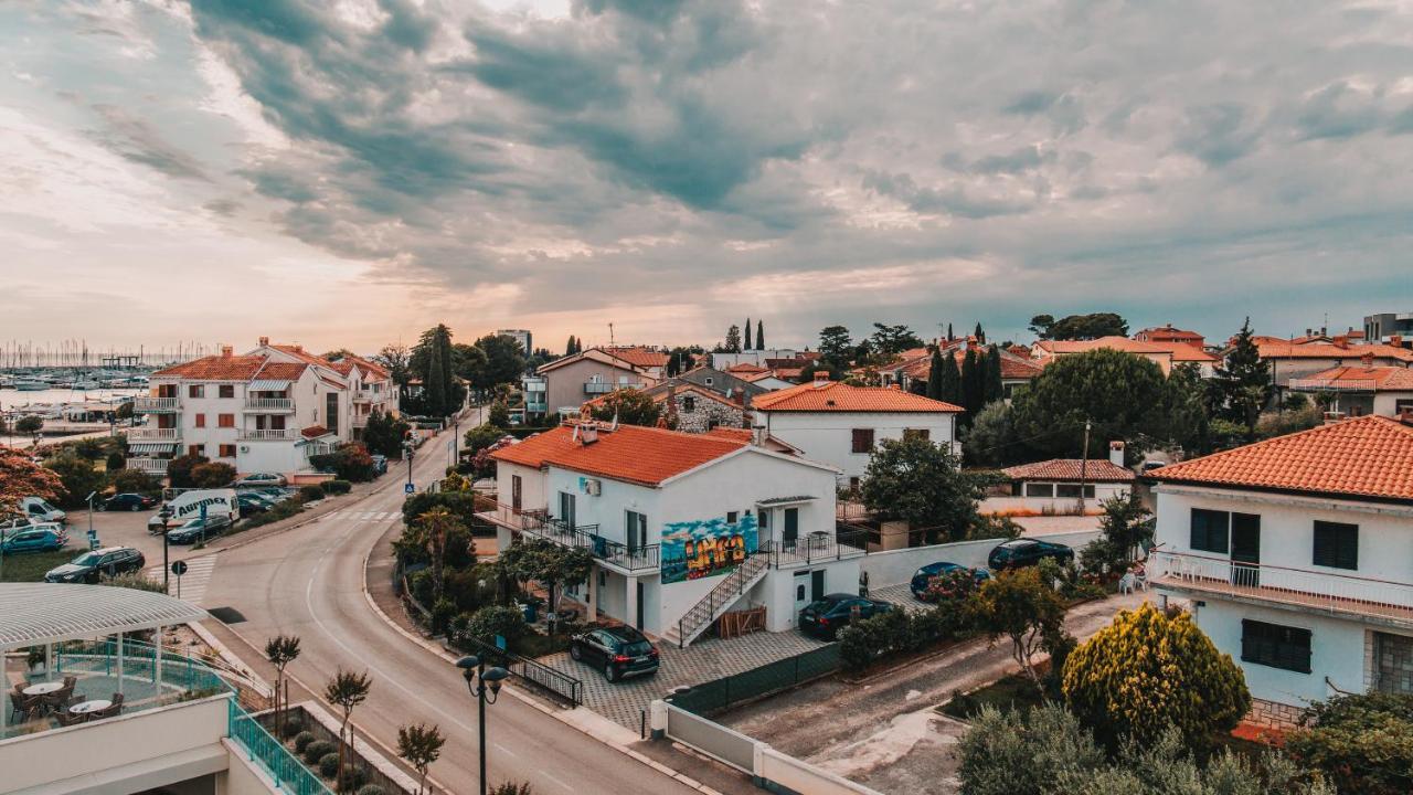 Villa Umag Seafront Exterior foto